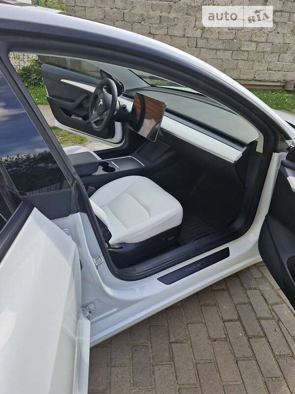 Седан Tesla Model 3 2021 в Самборе фото 7 Седан Tesla Model 3 2021 в Самборе