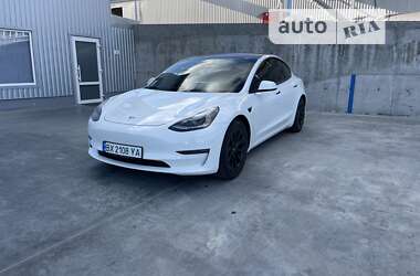 Седан Tesla Model 3 2021 в Хмельницькому