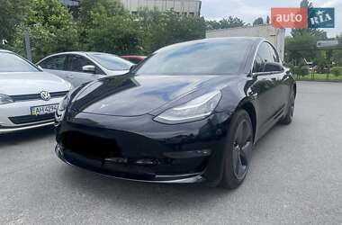 Седан Tesla Model 3 2018 в 