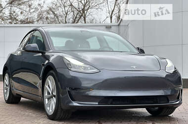 Седан Tesla Model 3 2022 в Одесі