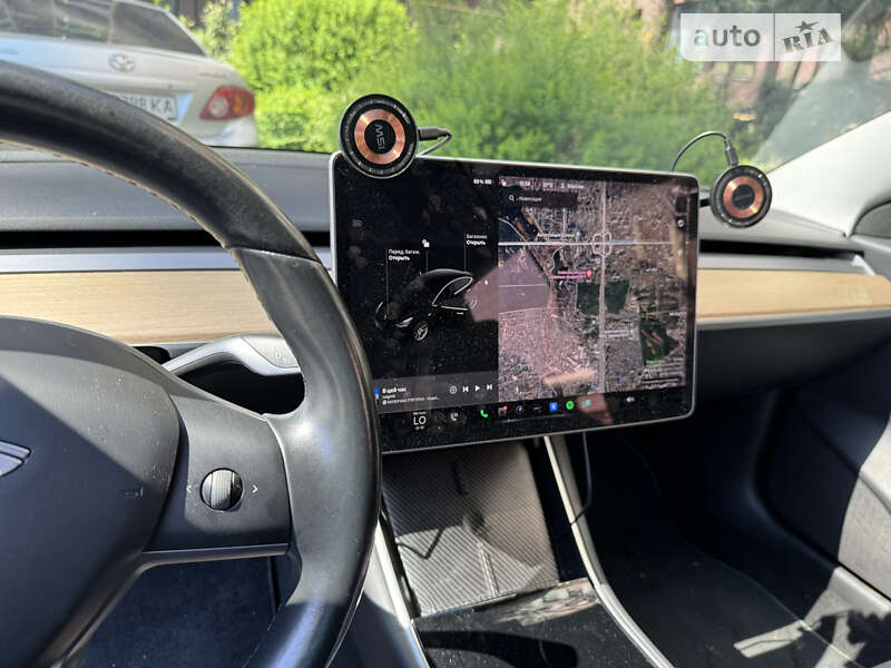 Седан Tesla Model 3 2019 в Білій Церкві