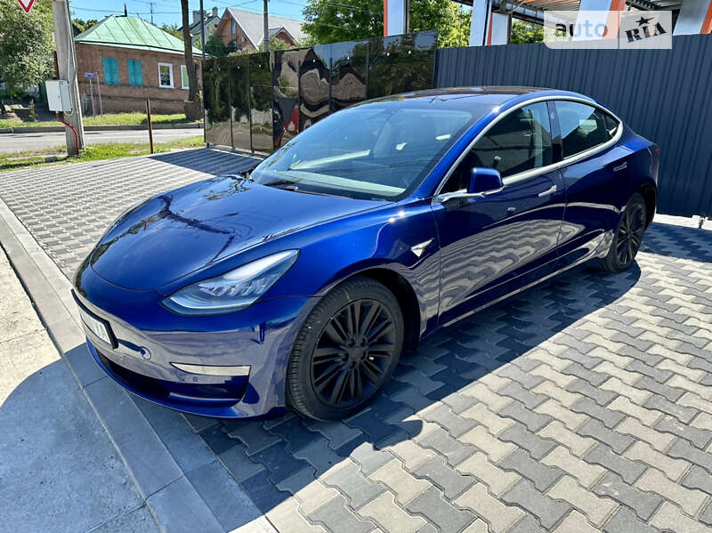 Седан Tesla Model 3 2019 в Харькове