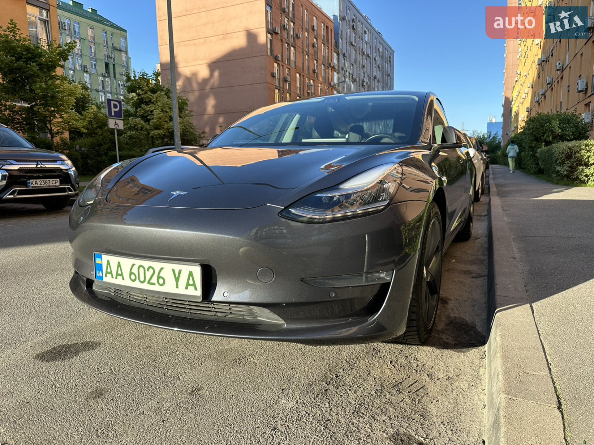 2019 Tesla Model 3 - фото 1