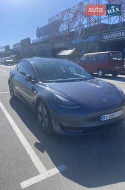 Седан Tesla Model 3 2021 в Полтаве