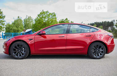 Седан Tesla Model 3 2021 в Гостомелі