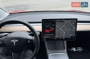 Седан Tesla Model 3 2021 в Харькове