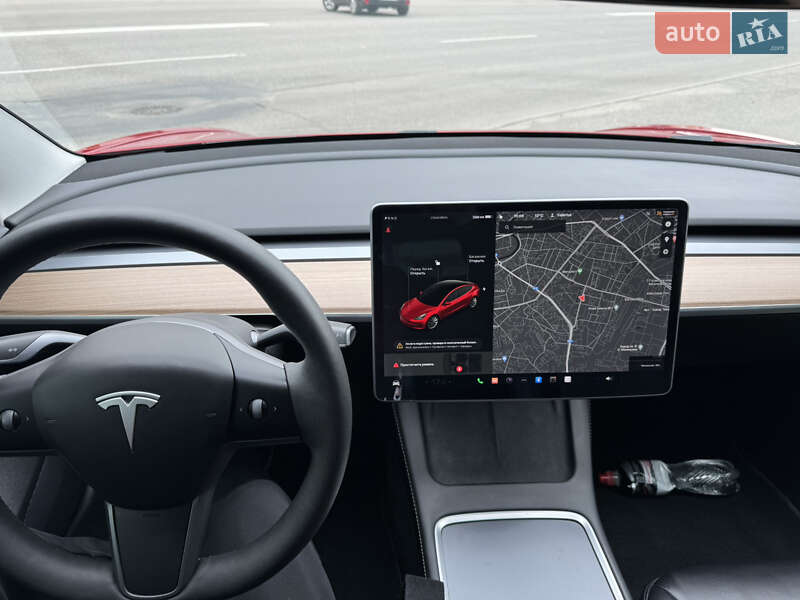 Седан Tesla Model 3 2021 в Харкові