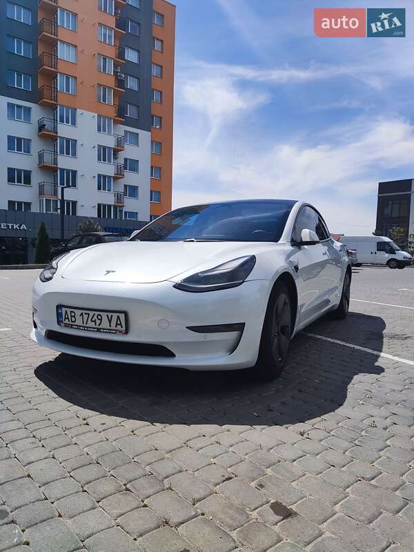 Tesla Model 3 2021 5YJ3E1EA8MF907978 history of car sales on auto.ria