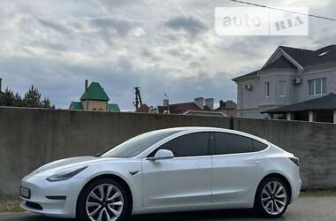 Седан Tesla Model 3 2019 в Днепре