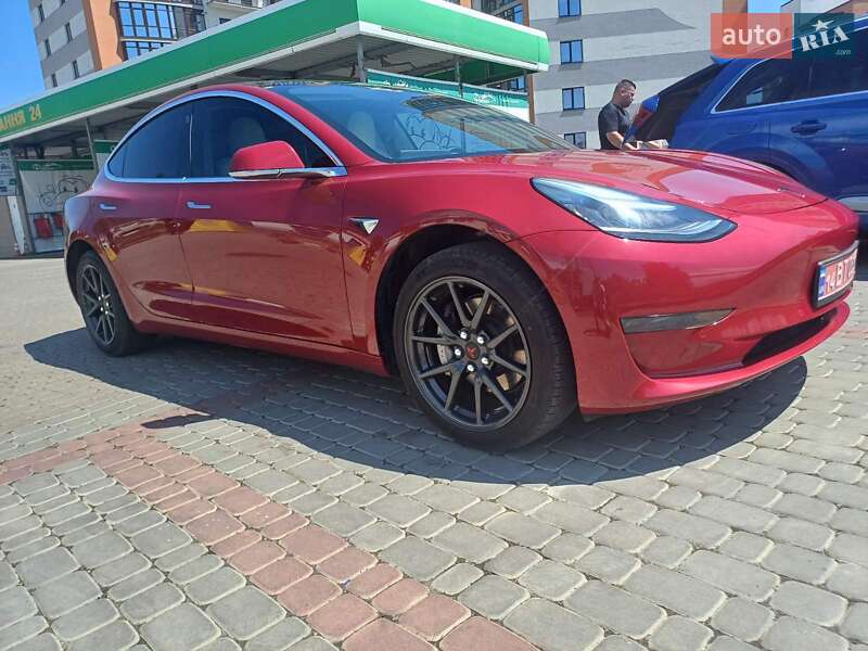 Седан Tesla Model 3 2019 в Ивано-Франковске фото 7 Седан Tesla Model 3 2019 в Ивано-Франковске
