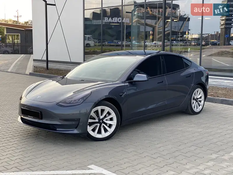 Tesla Model 3