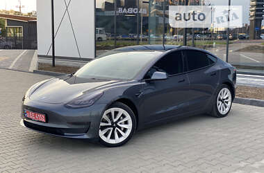 Седан Tesla Model 3 2021 в Луцьку