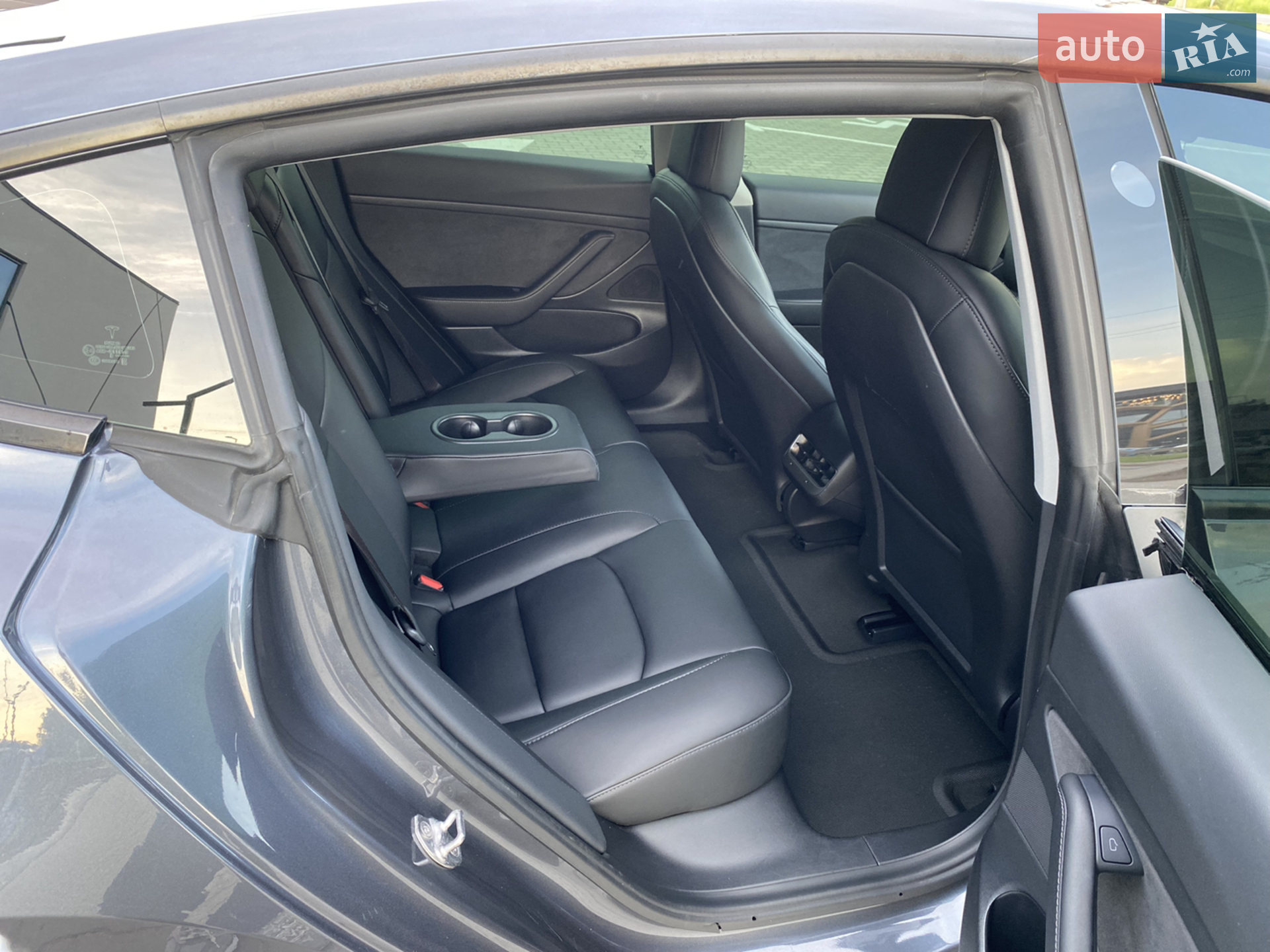 2020 Tesla Model 3 - мініатюра 23