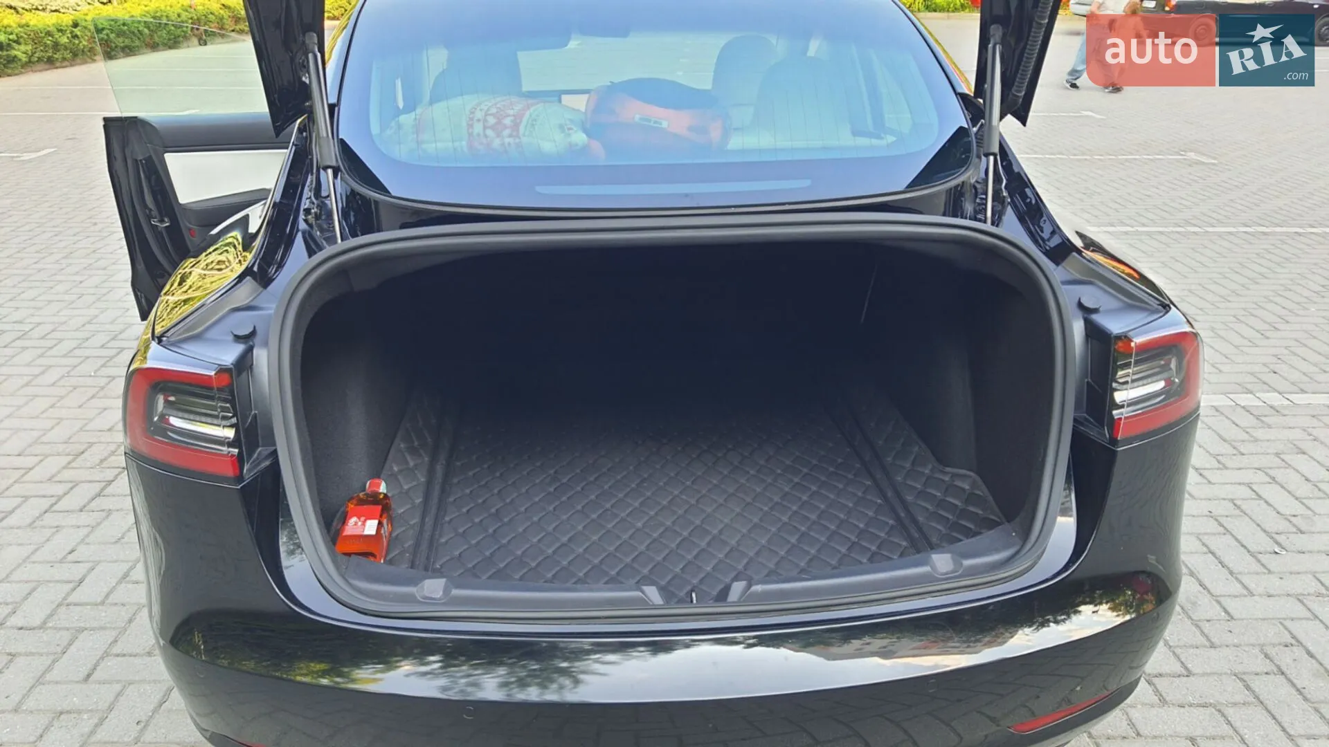2020 Tesla Model 3 - мініатюра 12