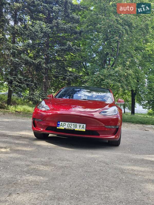 Седан Tesla Model 3 2019 в Запоріжжі