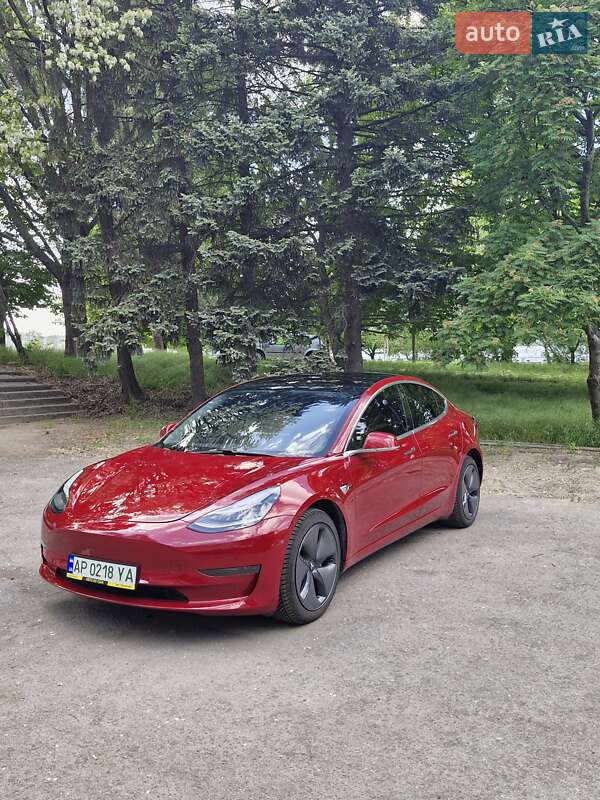 Седан Tesla Model 3 2019 в Запоріжжі