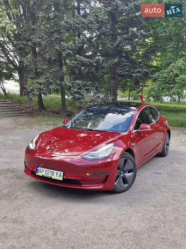 Седан Tesla Model 3 2019 в Запоріжжі