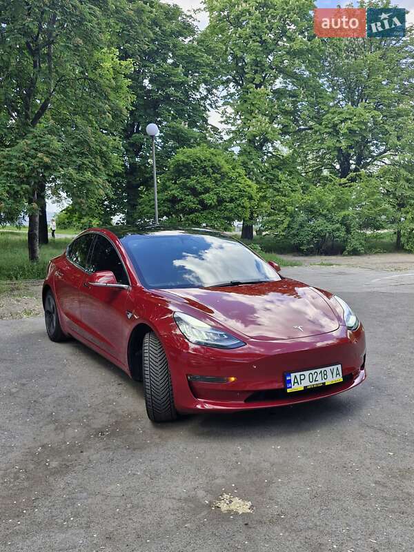 Седан Tesla Model 3 2019 в Запоріжжі