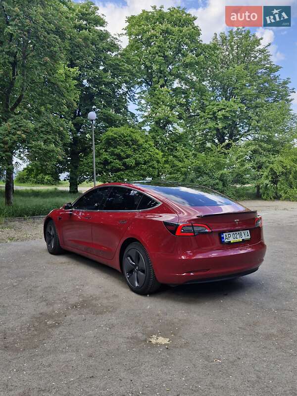 Седан Tesla Model 3 2019 в Дніпрі