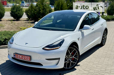 Седан Tesla Model 3 2019 в Днепре