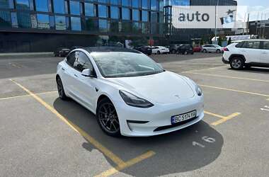 Седан Tesla Model 3 2023 в Києві