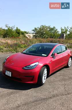 Седан Tesla Model 3 2018 в Днепре