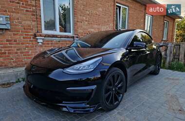 Седан Tesla Model 3 2018 в Первомайске