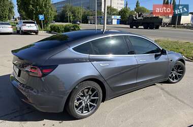 Седан Tesla Model 3 2020 в Полтаве