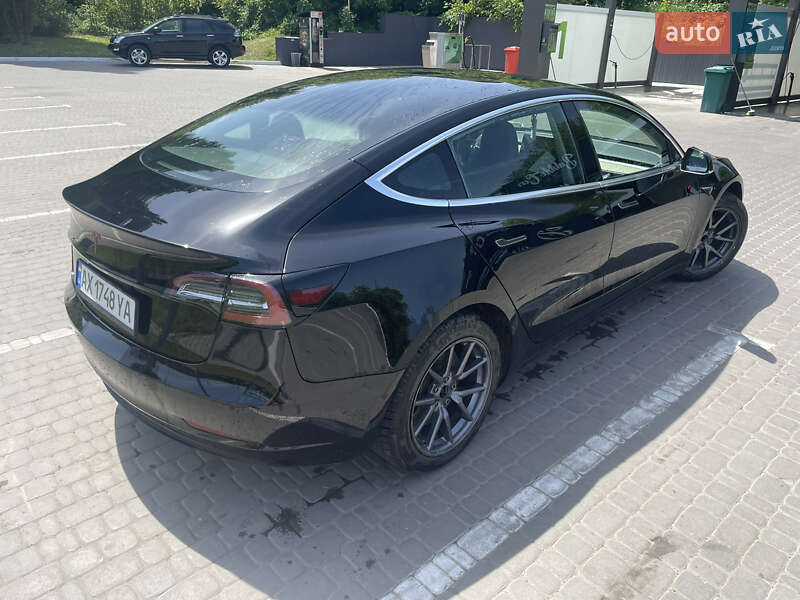 Седан Tesla Model 3 2019 в Харькове