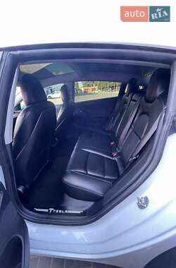 Седан Tesla Model 3 2020 в Кременчуге