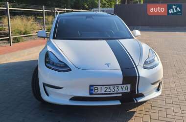 Седан Tesla Model 3 2020 в Кременчуге