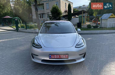 Седан Tesla Model 3 2018 в 