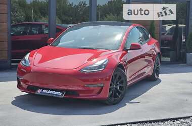 Седан Tesla Model 3 2022 в Рівному