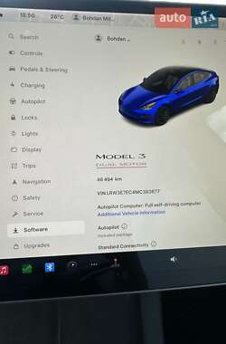 Седан Tesla Model 3 2021 в Киеве