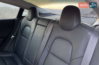 Седан Tesla Model 3 2020 в Млинове фото 11 Седан Tesla Model 3 2020 в Млинове