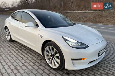Седан Tesla Model 3 2020 в Млинове фото 20 Седан Tesla Model 3 2020 в Млинове