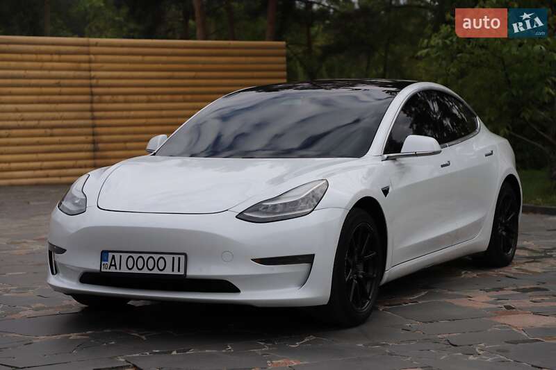 Tesla Model 3 2018