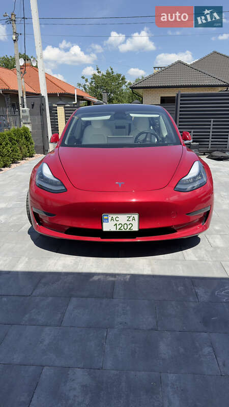 Седан Tesla Model 3 2018 в Луцке фото 3 Седан Tesla Model 3 2018 в Луцке