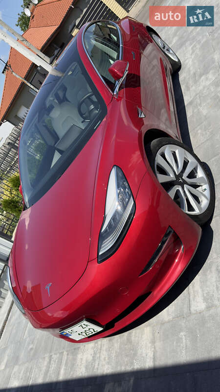 Седан Tesla Model 3 2018 в Луцке фото 13 Седан Tesla Model 3 2018 в Луцке
