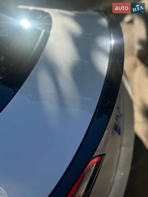 Седан Tesla Model 3 2021 в Харькове