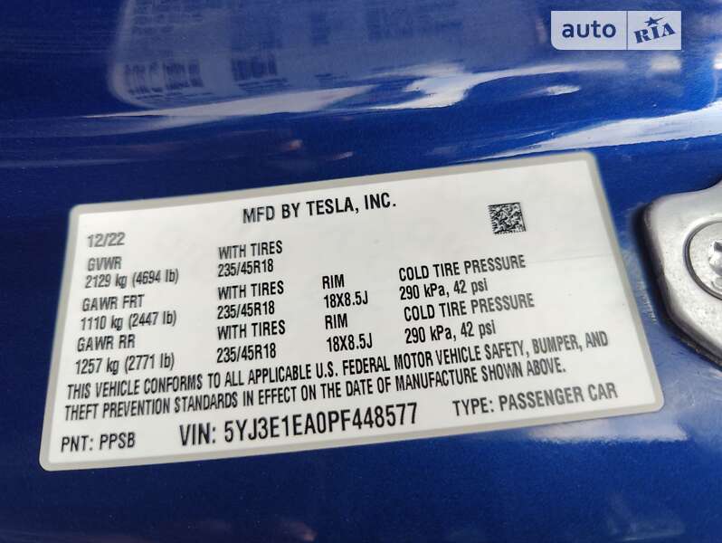 Седан Tesla Model 3 2022 в Виннице