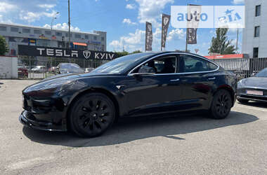 Седан Tesla Model 3 2018 в Києві