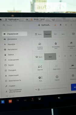 Седан Tesla Model 3 2017 в 