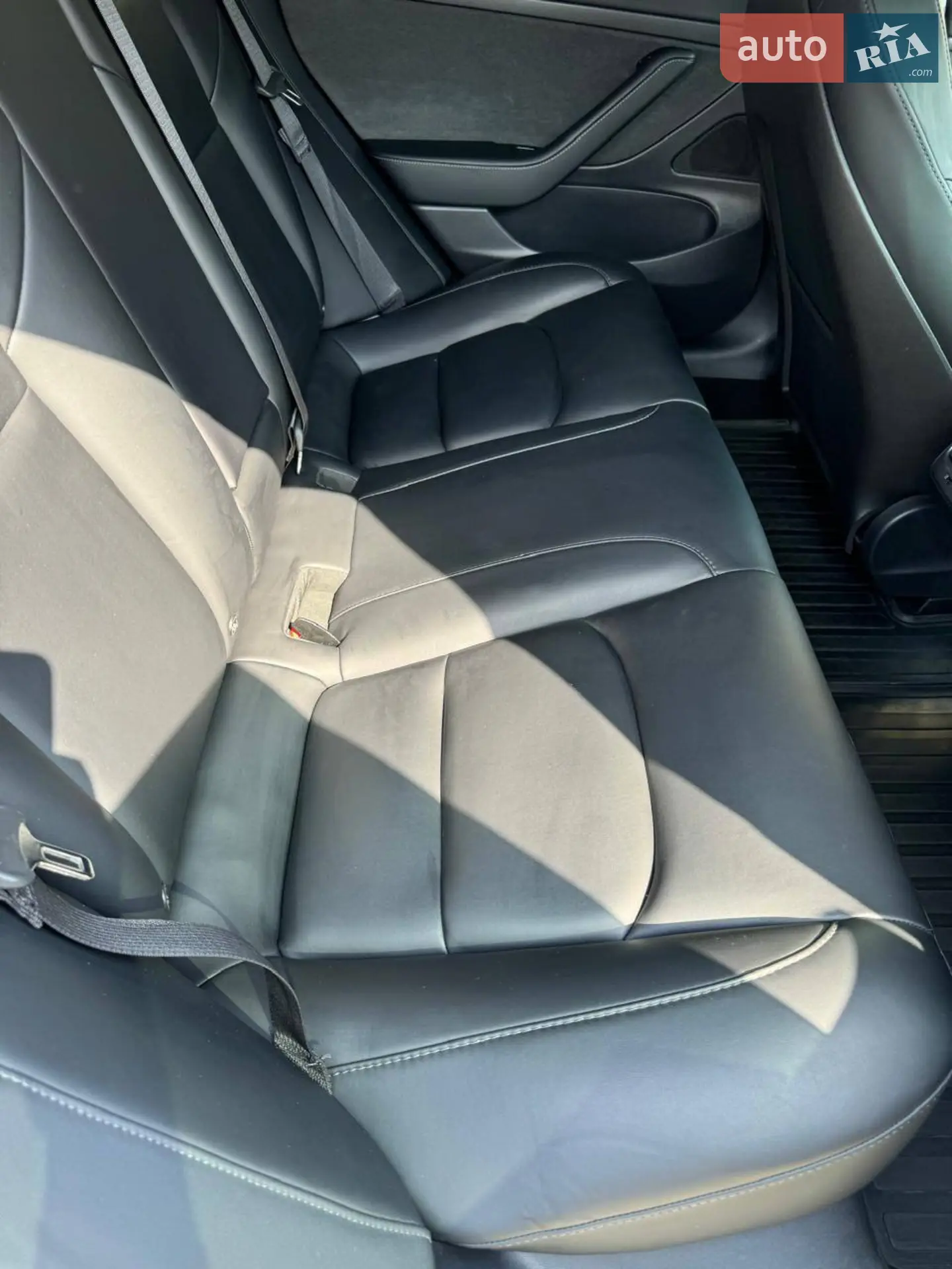 2019 Tesla Model 3 - мініатюра 12