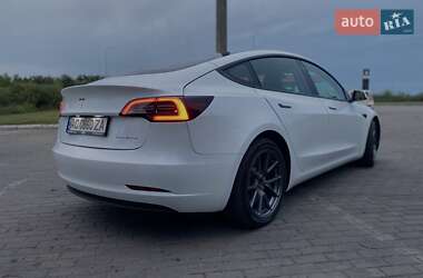 Седан Tesla Model 3 2022 в Луцке