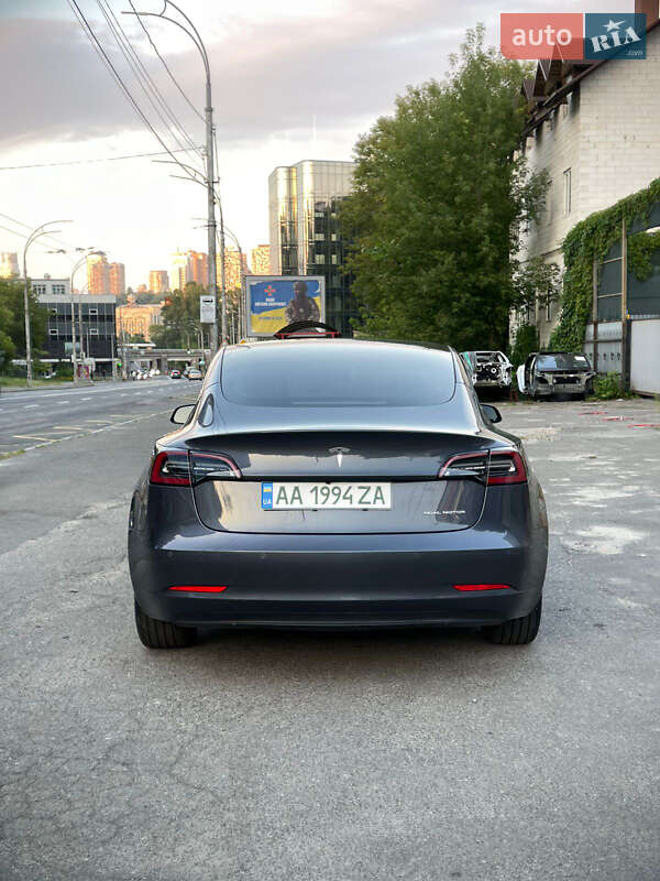 Седан Tesla Model 3 2022 в Киеве фото 7 Седан Tesla Model 3 2022 в Киеве