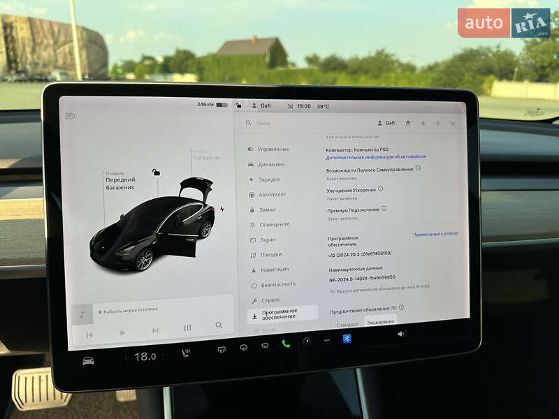 Седан Tesla Model 3 2019 в Одесі