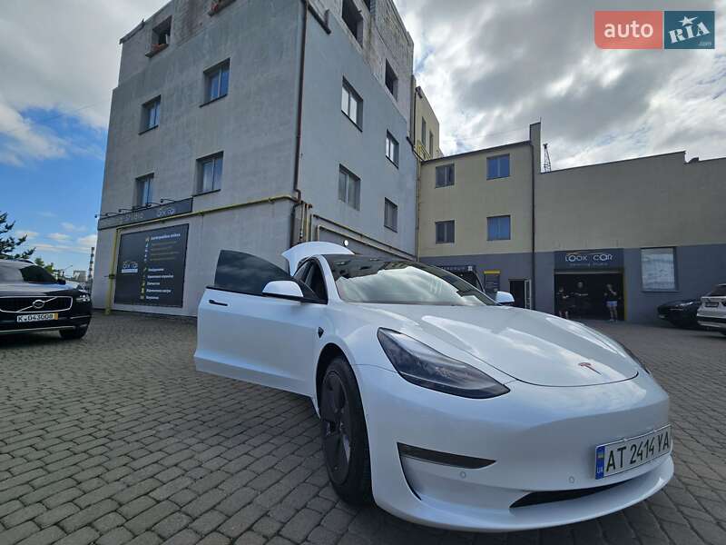 Tesla Model 3 2021 Tesla Model 3 2021