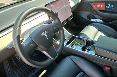 Седан Tesla Model 3 2019 в Кропивницком