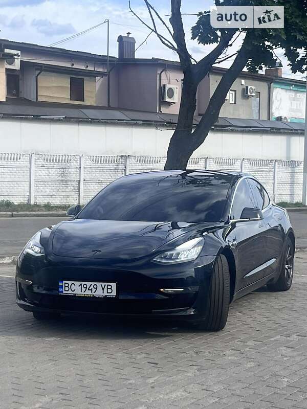 Tesla Model 3 2018